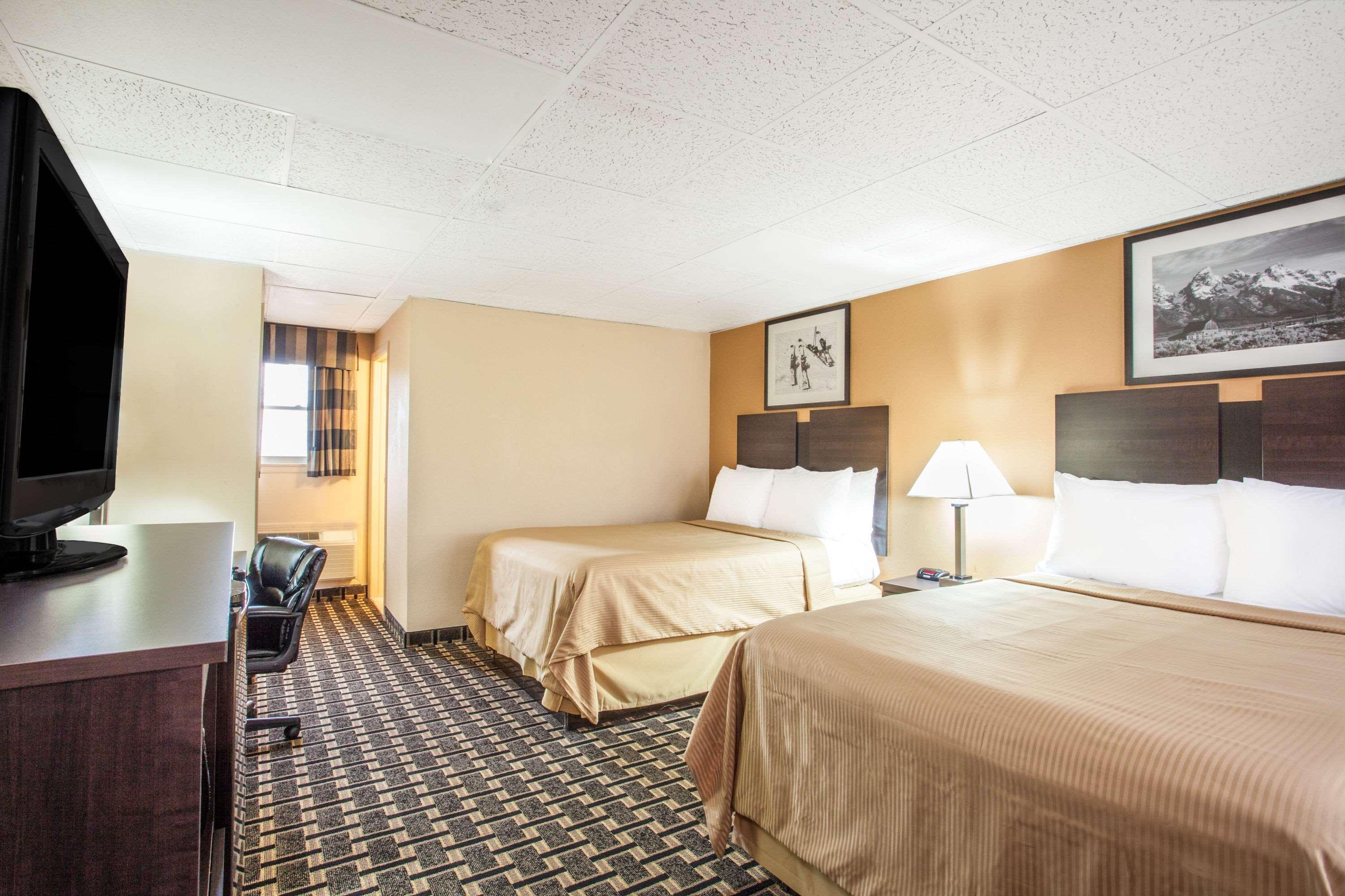 Travelodge By Wyndham South Burlington Exterior foto